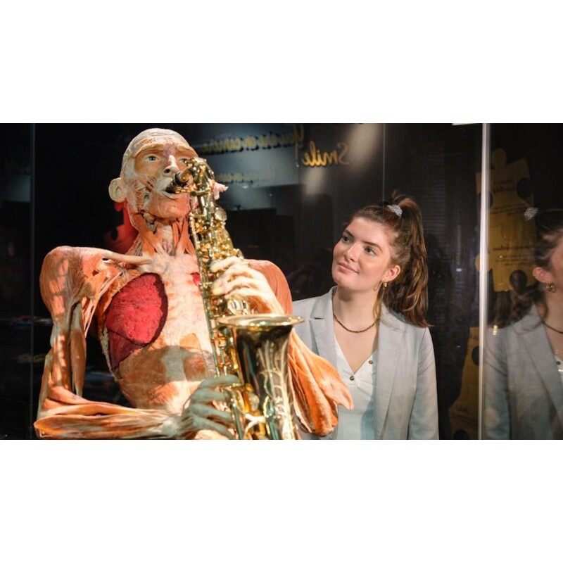  Body worlds kind