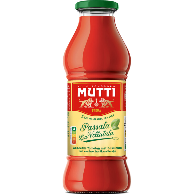 Mutti Passata gezeefde tomaten basilicum