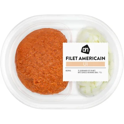 AH Filet americain met ui