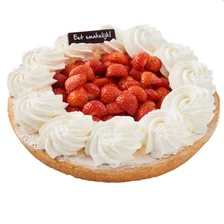 Verse aardbeienvlaai heel