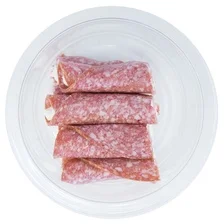 Salamirolletjes met roomkaas