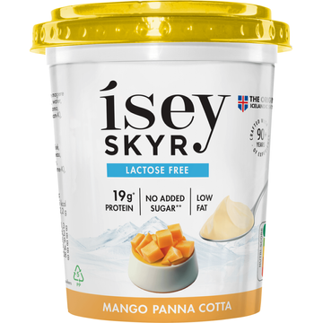 Isey Skyr mango panna cotta